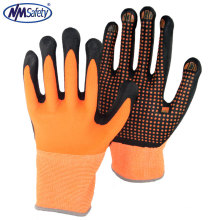 NMSAFETY mejores guantes de trabajo de construcción de nitrilo negro y puntos